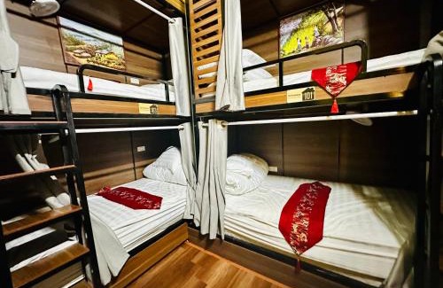 Dong Van Bed & Breakfast | Mị house homestay Đồng Văn