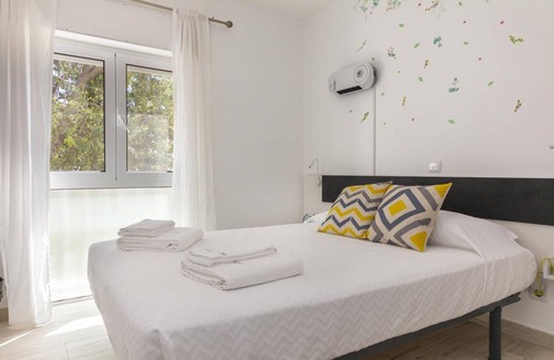 Lagos Apartment | M - Bedroom 3 at Martin & Tomas Guesthouse