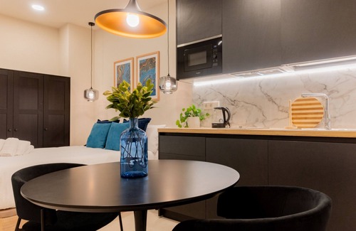 Arganzuela Apartment | M Del291 6 Estudio Oriente Dise o y Confort en