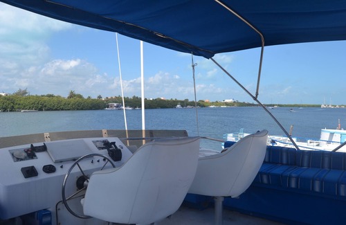 Isla Mujeres Boat Rental | M/V Scorcey, a yacht in paradise