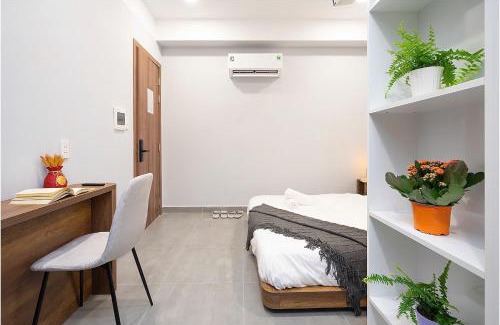 Binh Thanh Apartment | M02 Cozy Room with it own wifi and Netflix projector