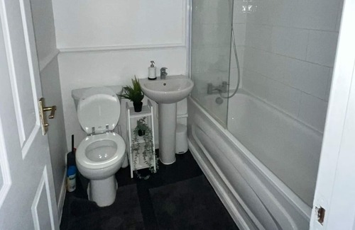 Waltham Abbey Apartment | M25 Apartment