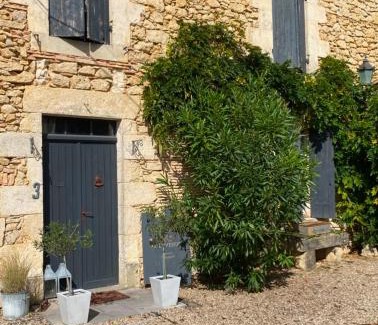 Sainte-Foy-la-Longue Bed & Breakfast | Ma demeure dans les vignes