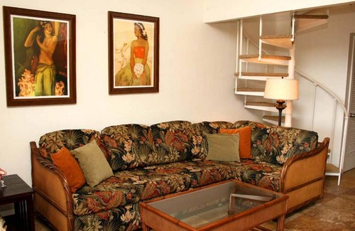 Kihei Hotel | Maalaea Surf #c-8 by Ali'i Resorts