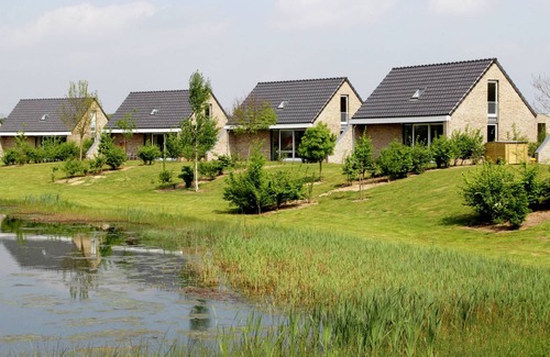 Heel House | Maaspark Boschmolenplas - Tuinblik