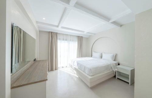 King Abdul Aziz Road Villa | Mabaat-Jasmine Greek Villa 4BR- 583 Villa 1