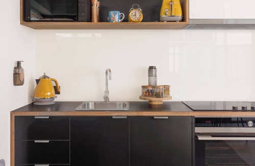 Middle Park Apartment | MAC Middle Park by Melbourne Apartment Collection