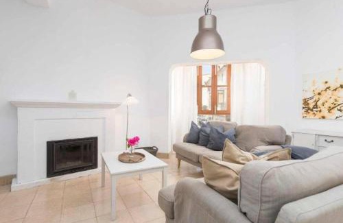 Campanet Apartment | Maca Plaza