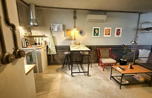 Ayvalik City Center Apartment | Macaron Loft
