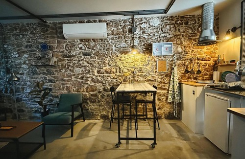Ayvalik City Center Apartment | Macaron Loft