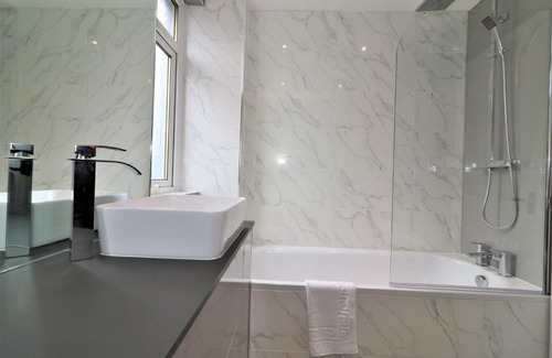 Bellshill House | Macintosh lower