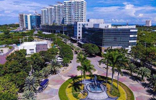 Lapu-Lapu Apartment | Mactan Newtown One Bedroom - ocean view