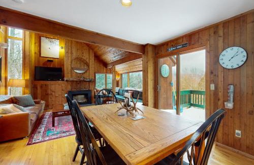 Waitsfield House | Mad River Masterpiece