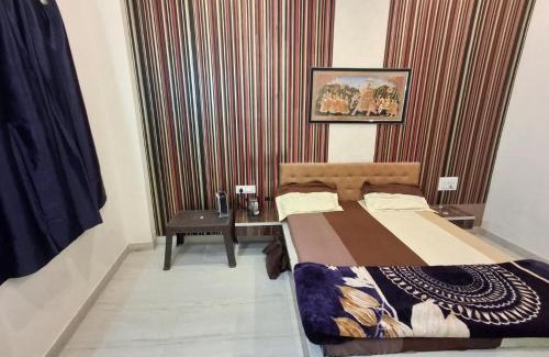 Chikalwas Hotel | Madhav Hotel & Restaurant