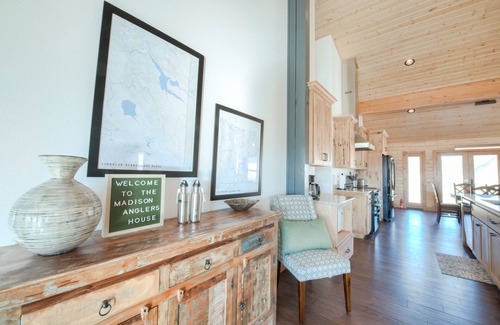 Cameron House | Madison Anglers House - Roam Property Management