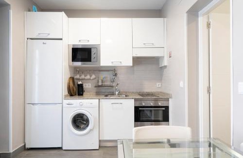 Puerta del Angel Apartment | Madrid Rio Puente Segovia