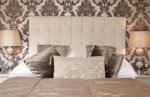 Llanrwst House | Maenan Abbey Hotel
