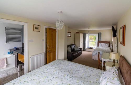 Llanwrtyd Wells Bed & Breakfast | Maes y Gwaelod