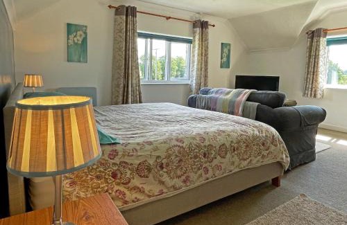 Llanybydder Bed & Breakfast | Maesyfelin Isaf B&B