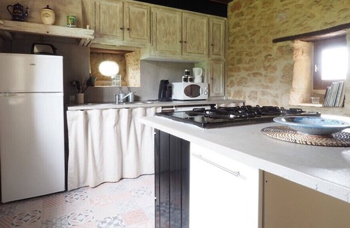 Coteaux Perigourdins House | Magali, romantic holiday home with new pool and 5 bedrooms
