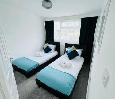 Great Wyrley Villa | Magdalena Cottage