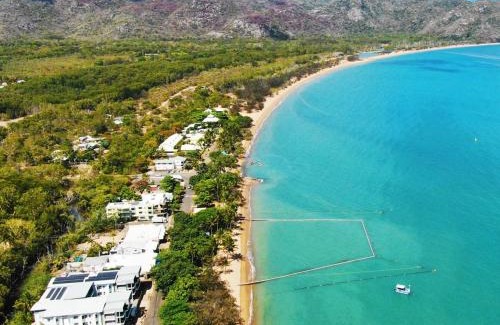Horseshoe Bay Apartment | Maggies Beachfront Apartment 4