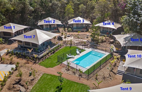 Nelly Bay RV Rental | Magnetic Glamping Tent 5