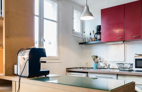 Combat Apartment | Magnificent apartment near Buttes Chaumont