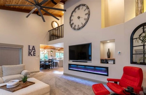 Saunders Lake House | Magnificent Estate on Saunders Lake Next To Dunes!