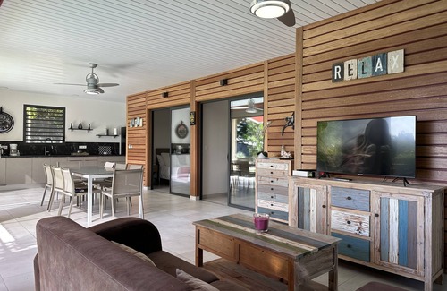 Saint-Francois Villa | MAGNIFICENT NEW VILLA WITH POOL