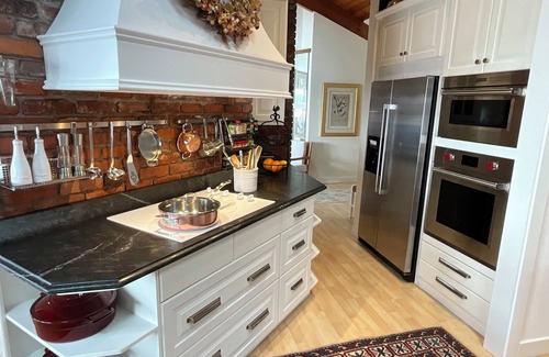Eastsound House | Magnificent up-close WATERFRONT "SunBright Le Reve" Premier Westside Orcas