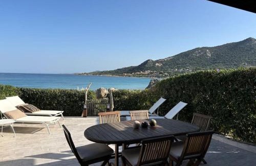 Marine de Saint Ambroggio House | Magnifique maison les pieds dans l eau