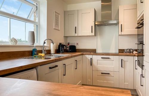 Appledore House | Magnolia Cottage