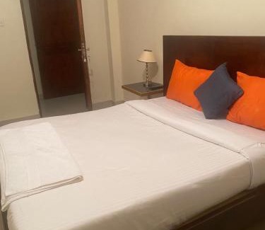 Kampala House | Magnolia guesthouse