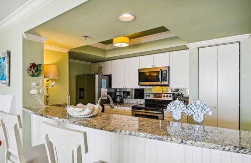 Holiday Isle Condo | Magnolia House 309 1 Bedroom Condo by RedAwning