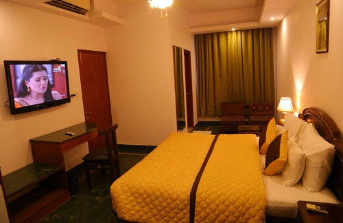 Chhata House | Magsons Resorts VISIT TAJ MAHAL Package for 2pax