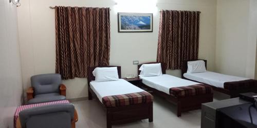 Mahe Hotel | Mahe Residency