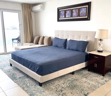 Maho Apartment | Maho Beach House - Grand Studio - OceanView Suite