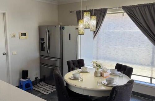 Truganina House | Mahzan on Dromana Room 3