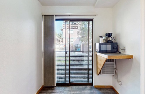 West End Cabin | Main St. room - pool & hot tub - walk to lifts, dog-friendly, second floor