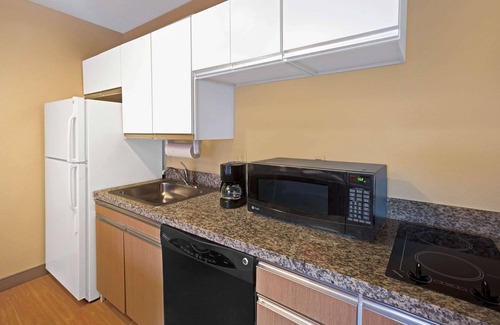 Blue Ash Hotel | MainStay Suites Cincinnati Blue Ash