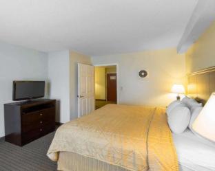 Knoxville Hotel | MainStay Suites Knoxville North I-75