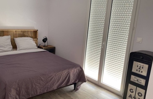 Montcabrier Villa | Maison à la Campagne, Proche des Bastides et Châteaux. Idéal Pour les Familles