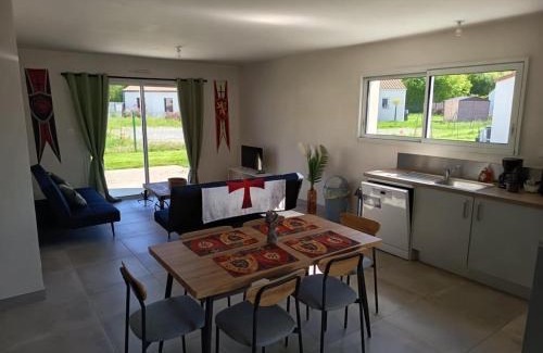 Sevremont House | Maison 2 ch-6 pers parking & jardin