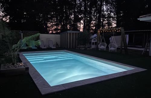 Mios Villa | Maison 3 chambres avec piscine chauffée