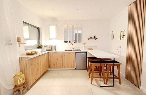 Parchal House | maison Algarve, tout confort avec patio et terrasse, 2 chambres, près des plages