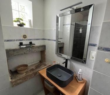 Capdenac-Le-Haut Apartment | Maison appartement individuelle de charme
