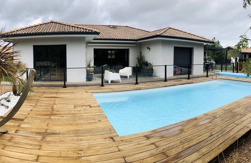 Saint-Jean-de-Marsacq House | Maison Avec Piscine Chauffée et Sécurisée à 15min des Plages