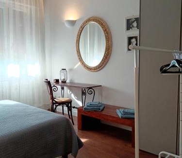 Brugherio House | Maison B - Locazione turistica