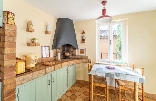 Les Angles House | Maison Belle Vue: Peaceful Stay with Alpilles View in Les Angles